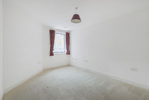 Bedroom- click for photo gallery
